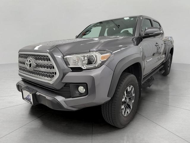 2017 Toyota Tacoma Vehicle Photo in APPLETON, WI 54914-4656