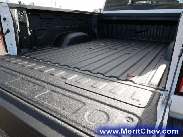 2025 Chevrolet Silverado 3500 HD Vehicle Photo in MAPLEWOOD, MN 55119-4794