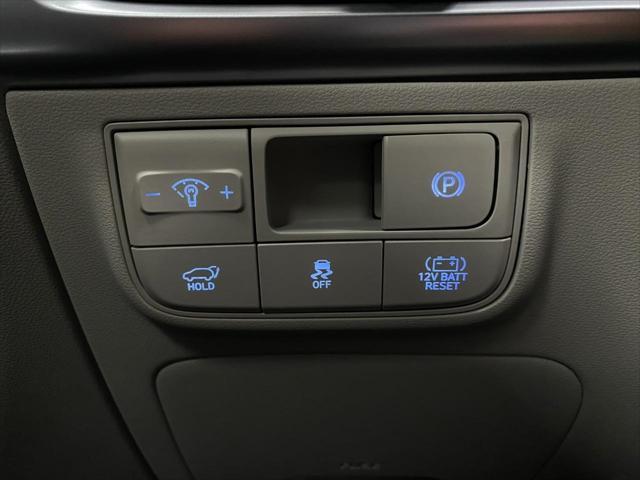 2025 Hyundai TUCSON Hybrid Vehicle Photo in Appleton, WI 54913