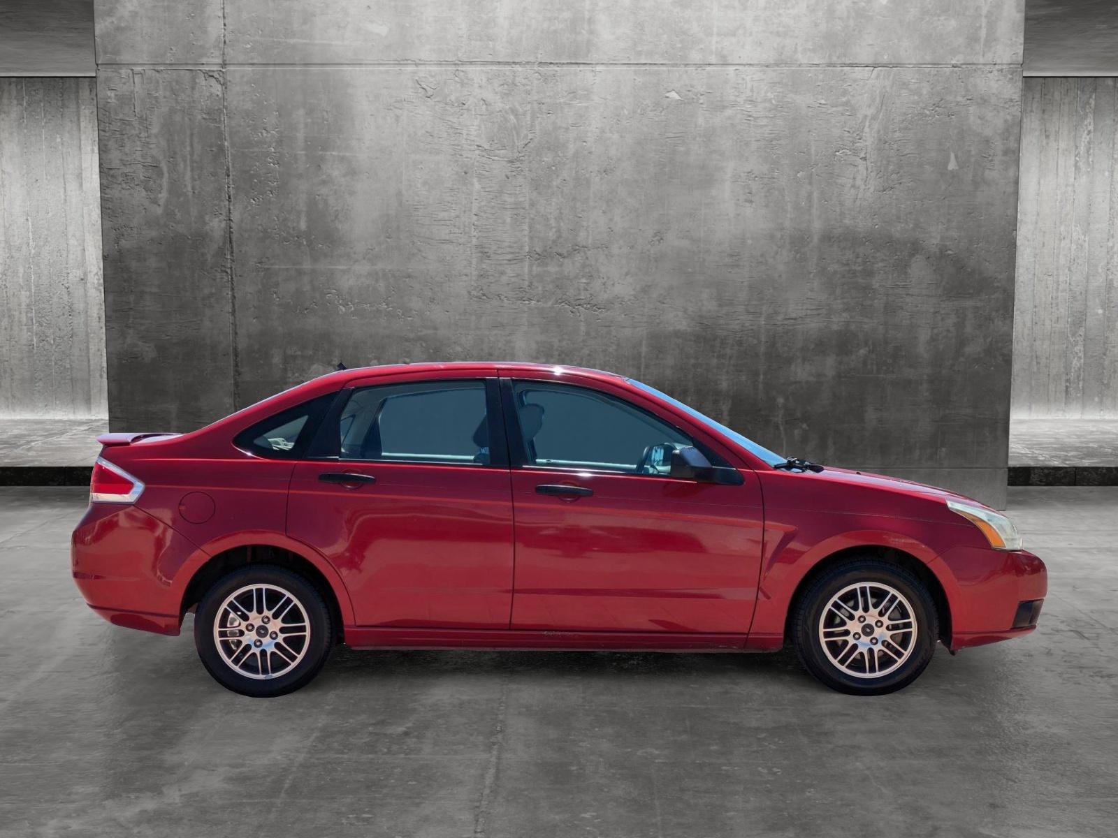 2011 Ford Focus Vehicle Photo in Tustin, CA 92782