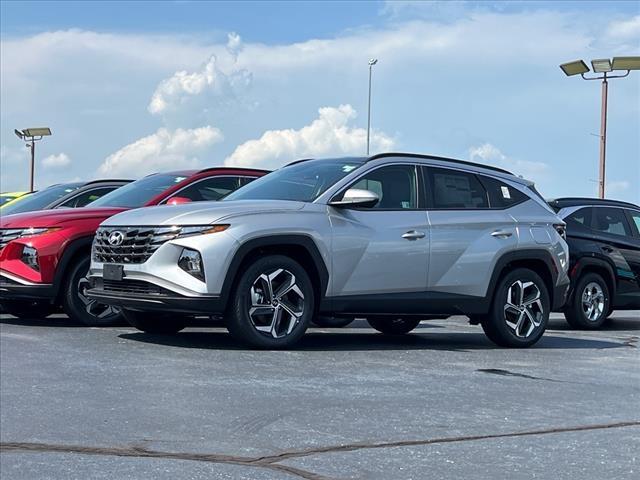 2024 Hyundai TUCSON Hybrid Vehicle Photo in O'Fallon, IL 62269