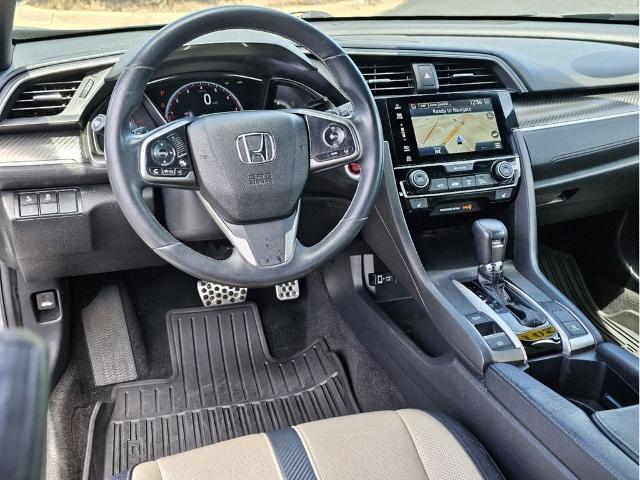 2018 Honda Civic Hatchback Vehicle Photo in Auburn, AL 36832-6638