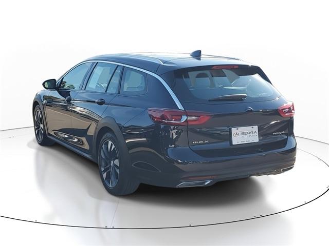 2019 Buick Regal TourX Vehicle Photo in GRAND BLANC, MI 48439-8139