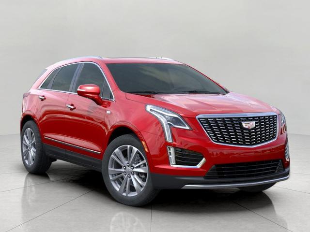 2025 Cadillac XT5 Vehicle Photo in NEENAH, WI 54956-2243