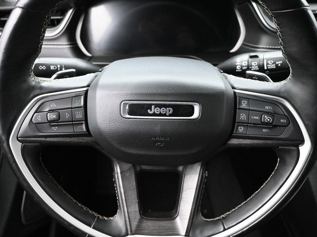 2021 Jeep Grand Cherokee L Vehicle Photo in Cedar Rapids, IA 52402