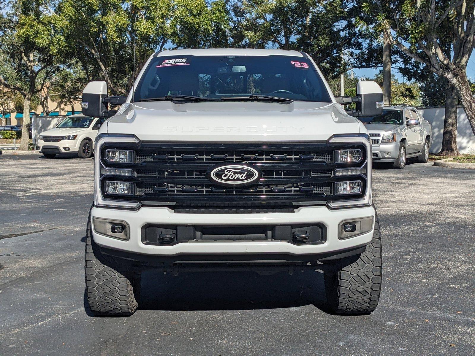 2023 Ford Super Duty F-250 SRW Vehicle Photo in GREENACRES, FL 33463-3207