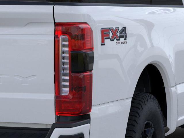 2024 Ford Super Duty F-350 SRW Vehicle Photo in Weatherford, TX 76087