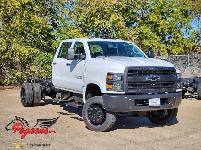 2024 Chevrolet Silverado Chassis Cab Vehicle Photo in ENNIS, TX 75119-5114