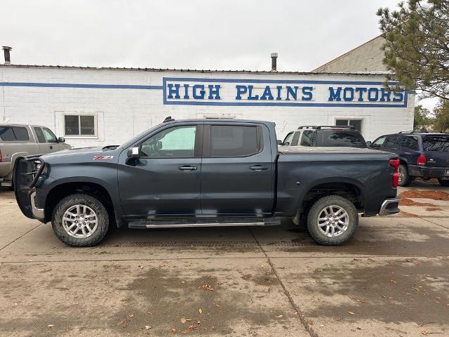 Used 2020 Chevrolet Silverado 1500 LT with VIN 3GCUYDED4LG286402 for sale in Wolf Point, MT