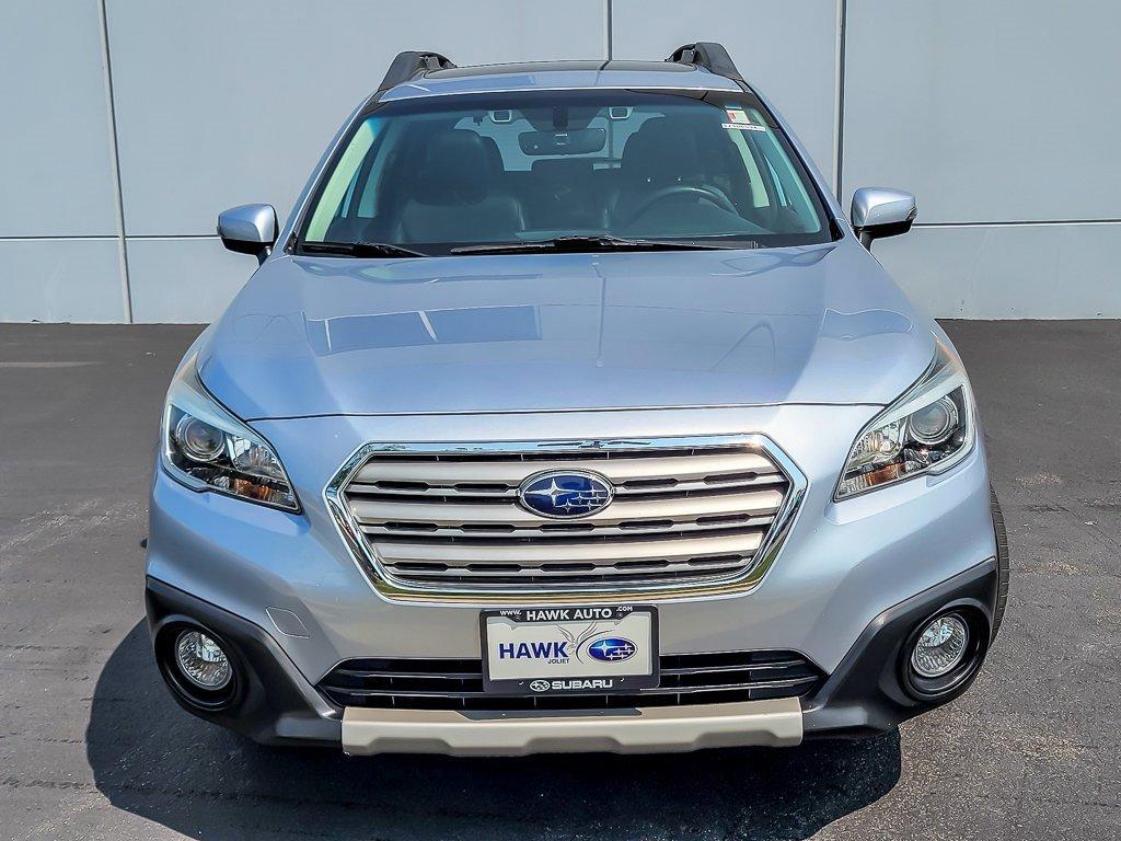 2017 Subaru Outback Vehicle Photo in Saint Charles, IL 60174