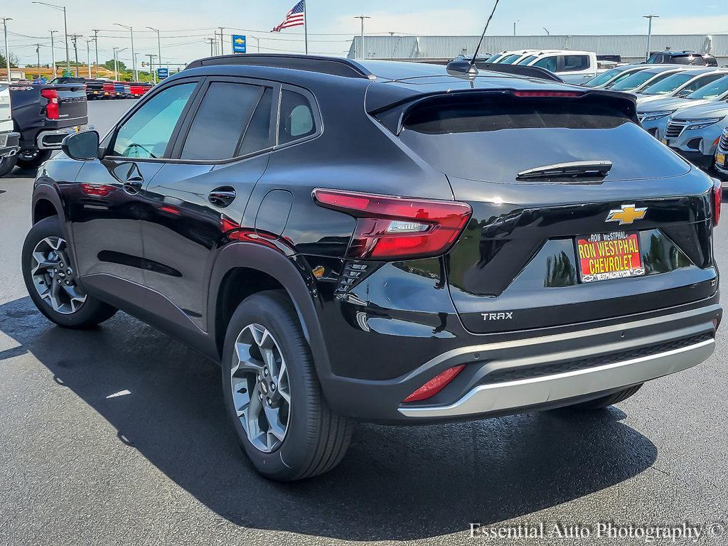 2025 Chevrolet Trax Vehicle Photo in AURORA, IL 60503-9326