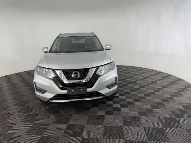 Used 2018 Nissan Rogue SV with VIN KNMAT2MV7JP602061 for sale in Columbia, MO