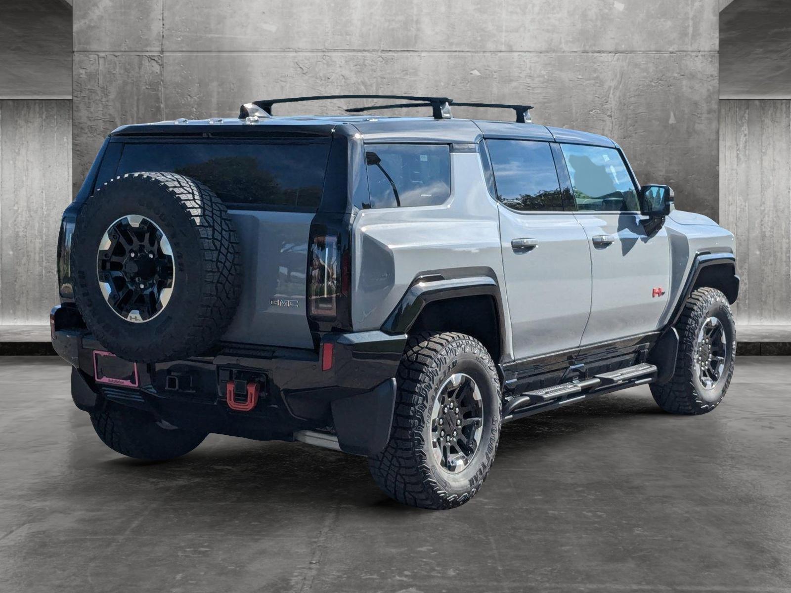 2025 GMC HUMMER EV SUV Vehicle Photo in LONE TREE, CO 80124-2750