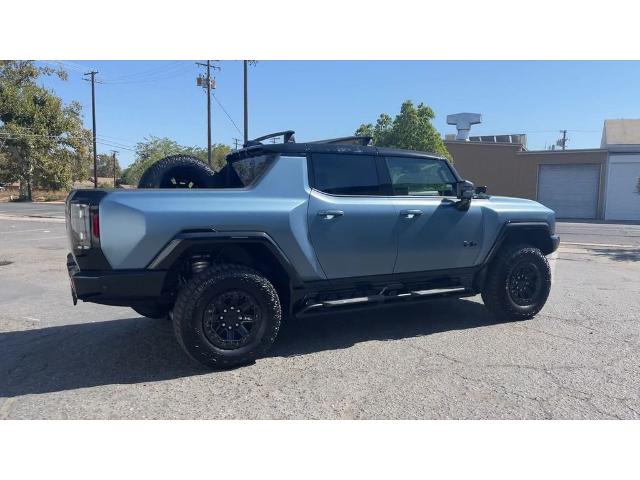 2024 GMC HUMMER EV Pickup Vehicle Photo in TURLOCK, CA 95380-4918