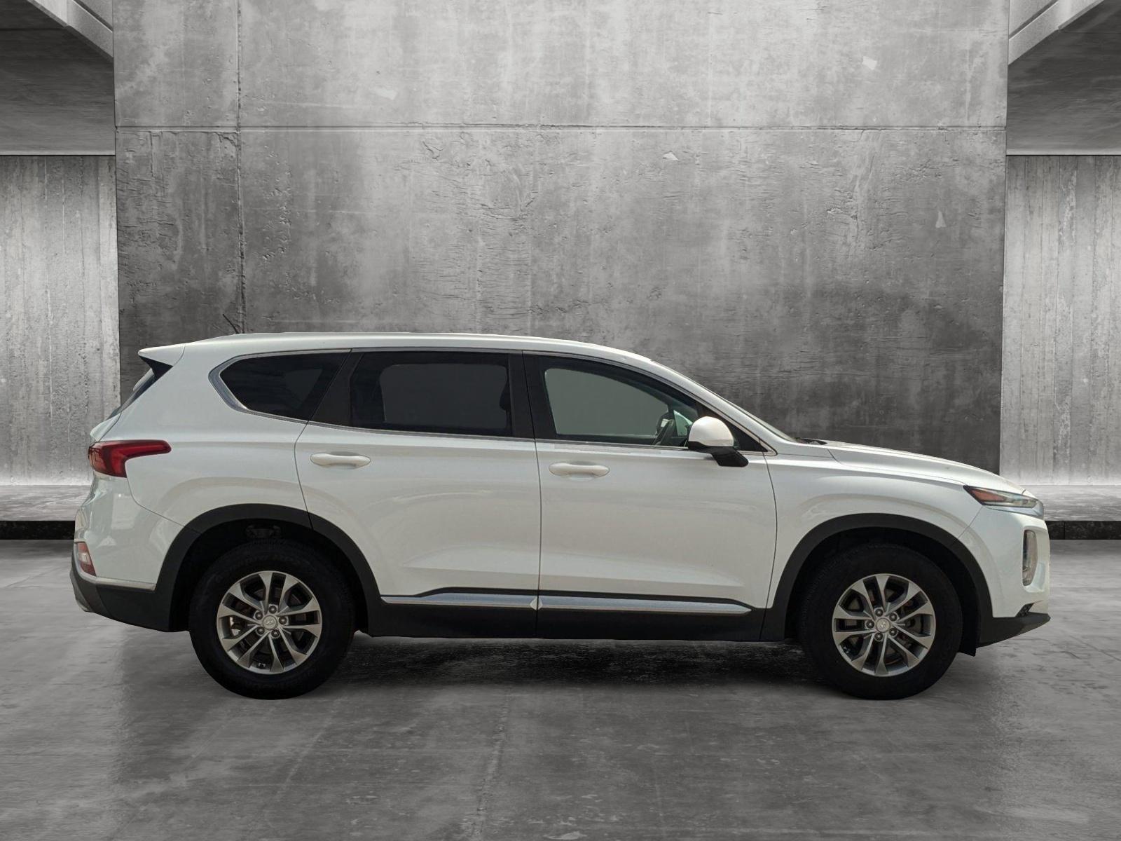 2019 Hyundai SANTA FE Vehicle Photo in St. Petersburg, FL 33713