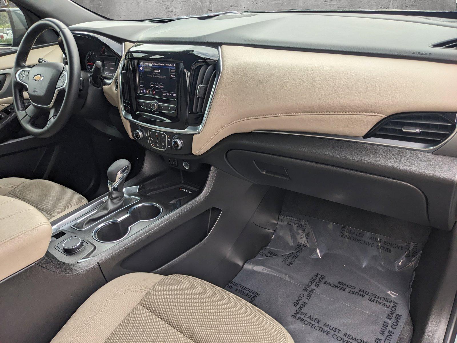 2023 Chevrolet Traverse Vehicle Photo in GREENACRES, FL 33463-3207