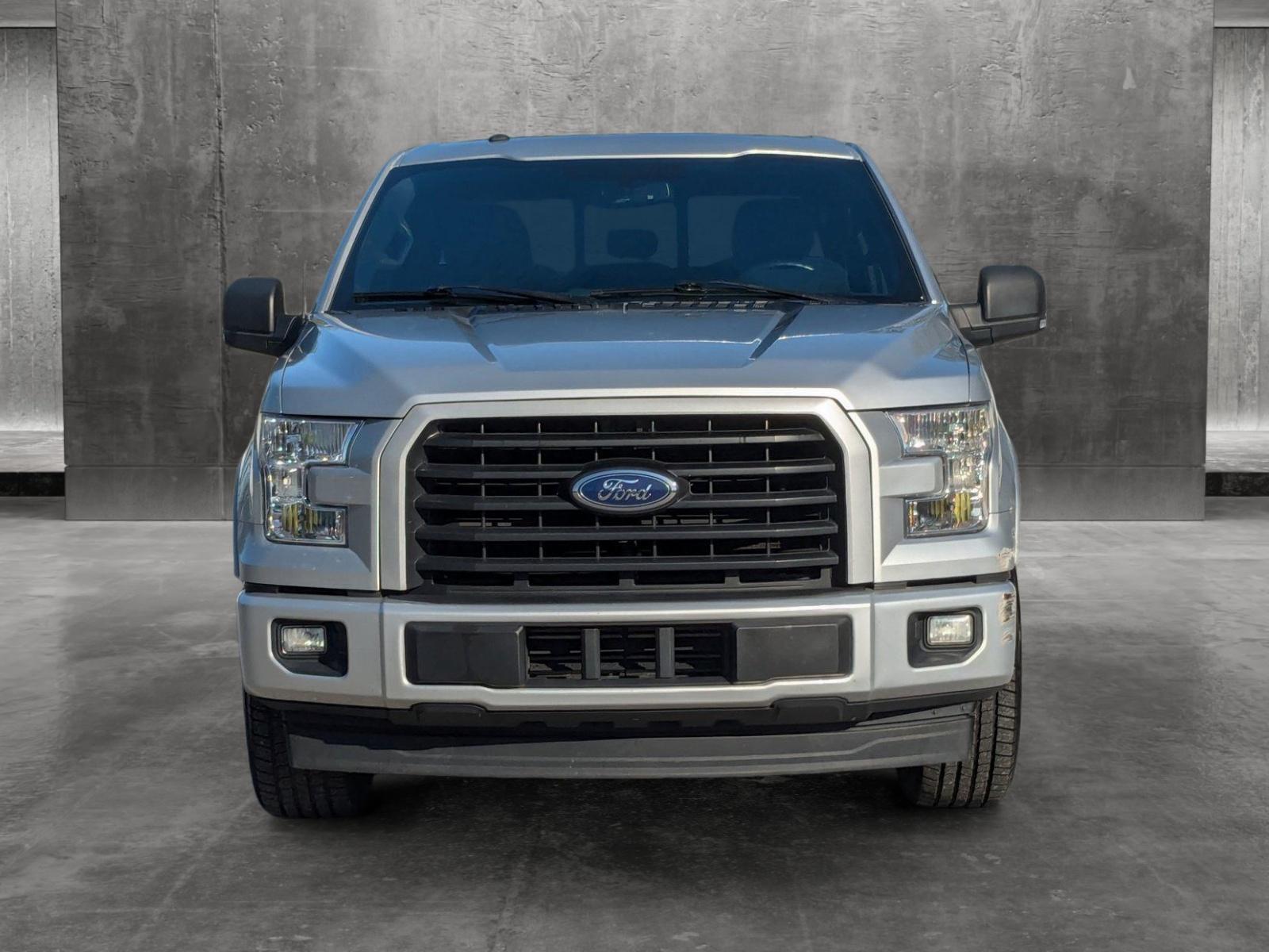 2017 Ford F-150 Vehicle Photo in St. Petersburg, FL 33713