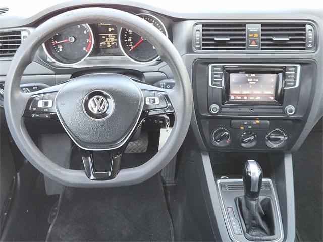 2016 Volkswagen Jetta Sedan Vehicle Photo in GAINESVILLE, TX 76240-2013