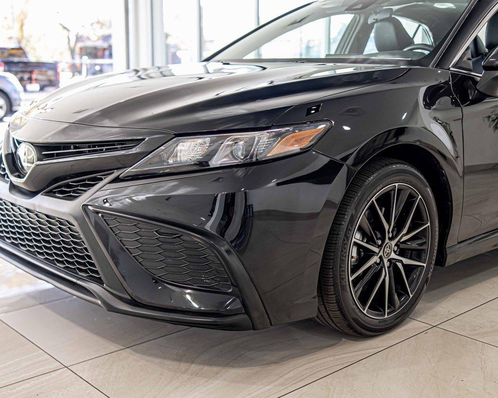 2024 Toyota Camry Vehicle Photo in Saint Charles, IL 60174