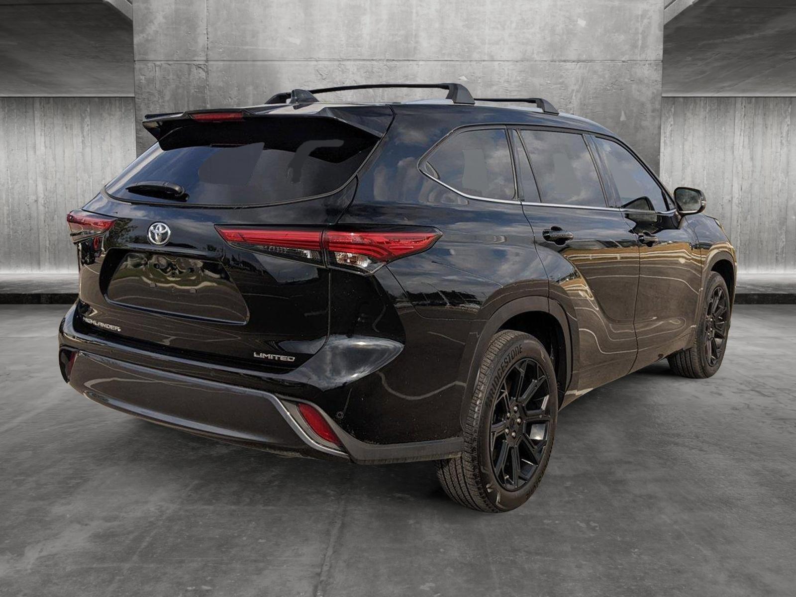 2023 Toyota Highlander Vehicle Photo in Austin, TX 78728