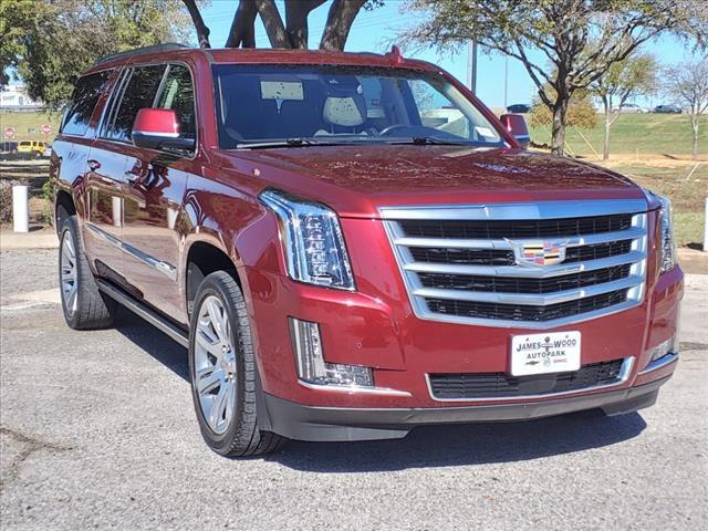 2019 Cadillac Escalade ESV Vehicle Photo in DENTON, TX 76210-9321