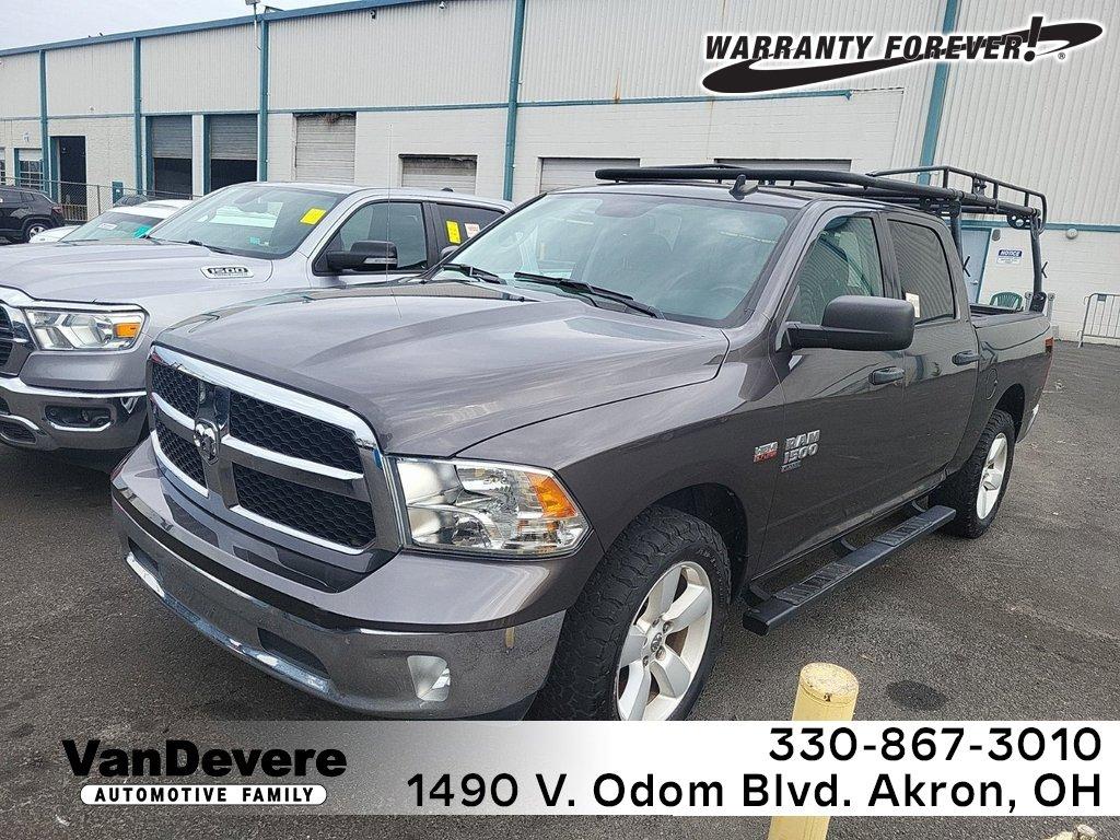 2021 Ram 1500 Classic Vehicle Photo in AKRON, OH 44320-4088