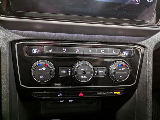 2021 Volkswagen Atlas Vehicle Photo in Oshkosh, WI 54901