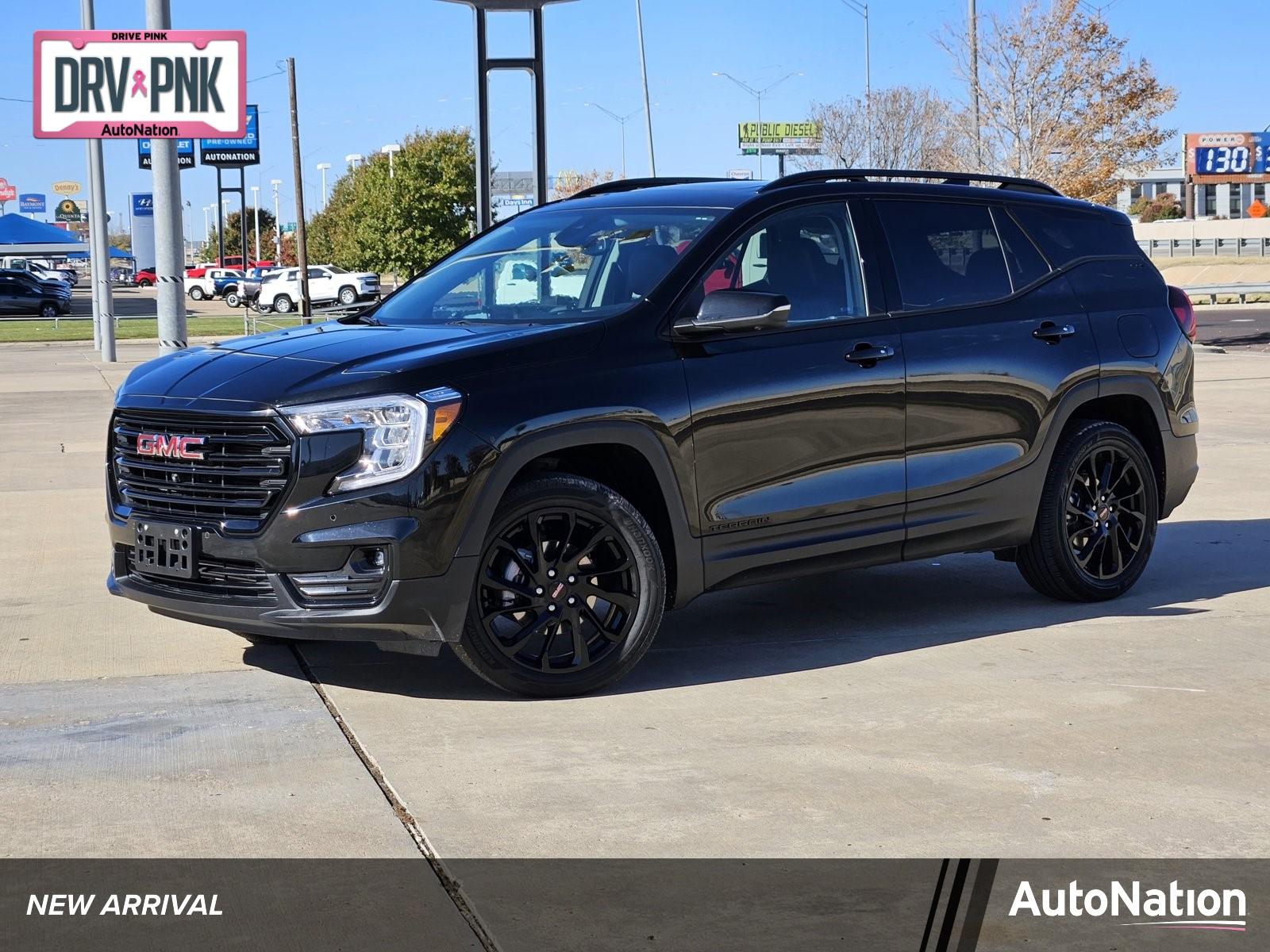 2024 GMC Terrain Vehicle Photo in AMARILLO, TX 79103-4111