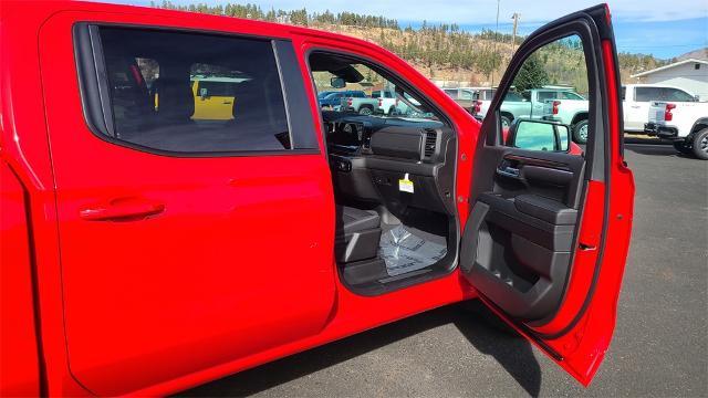 2025 Chevrolet Silverado 1500 Vehicle Photo in FLAGSTAFF, AZ 86001-6214