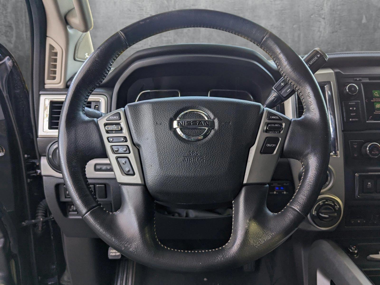 2019 Nissan Titan Vehicle Photo in Tampa, FL 33614