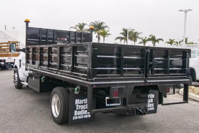 2023 Chevrolet Silverado Chassis Cab Vehicle Photo in VENTURA, CA 93003-8585