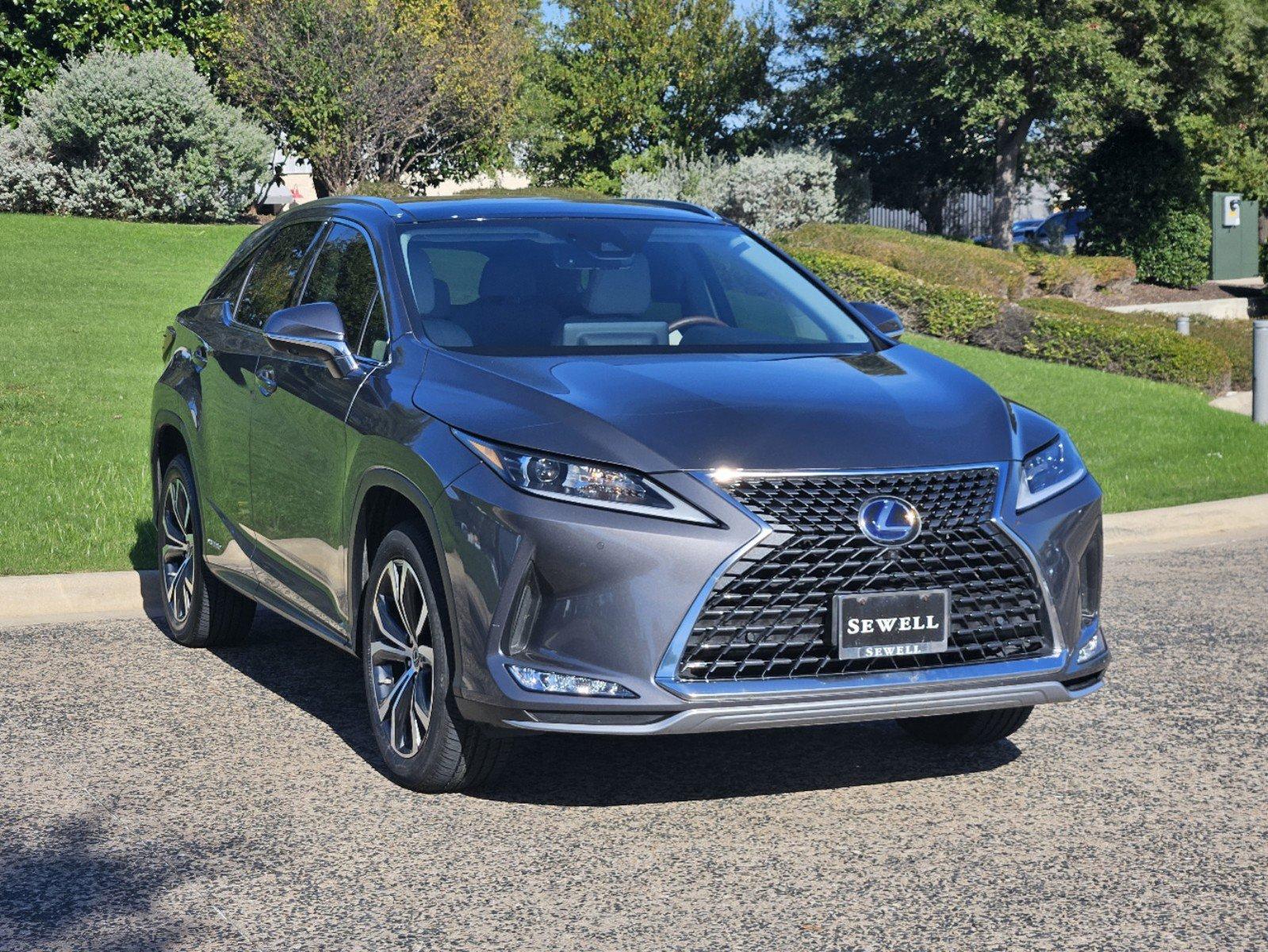 2022 Lexus RX 450h Vehicle Photo in FORT WORTH, TX 76132