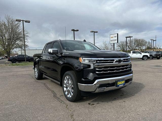 2024 Chevrolet Silverado 1500 Vehicle Photo in GREELEY, CO 80634-4125