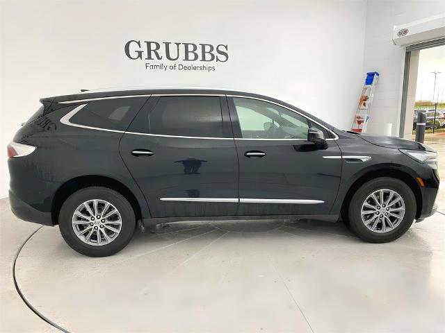 2023 Buick Enclave Vehicle Photo in Grapevine, TX 76051