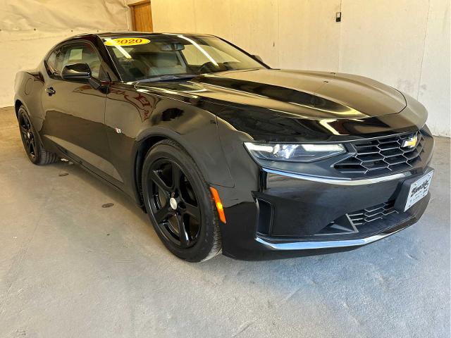 2020 Chevrolet Camaro Vehicle Photo in RED SPRINGS, NC 28377-1640