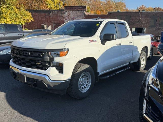 2023 Chevrolet Silverado 1500 Vehicle Photo in LEOMINSTER, MA 01453-2952