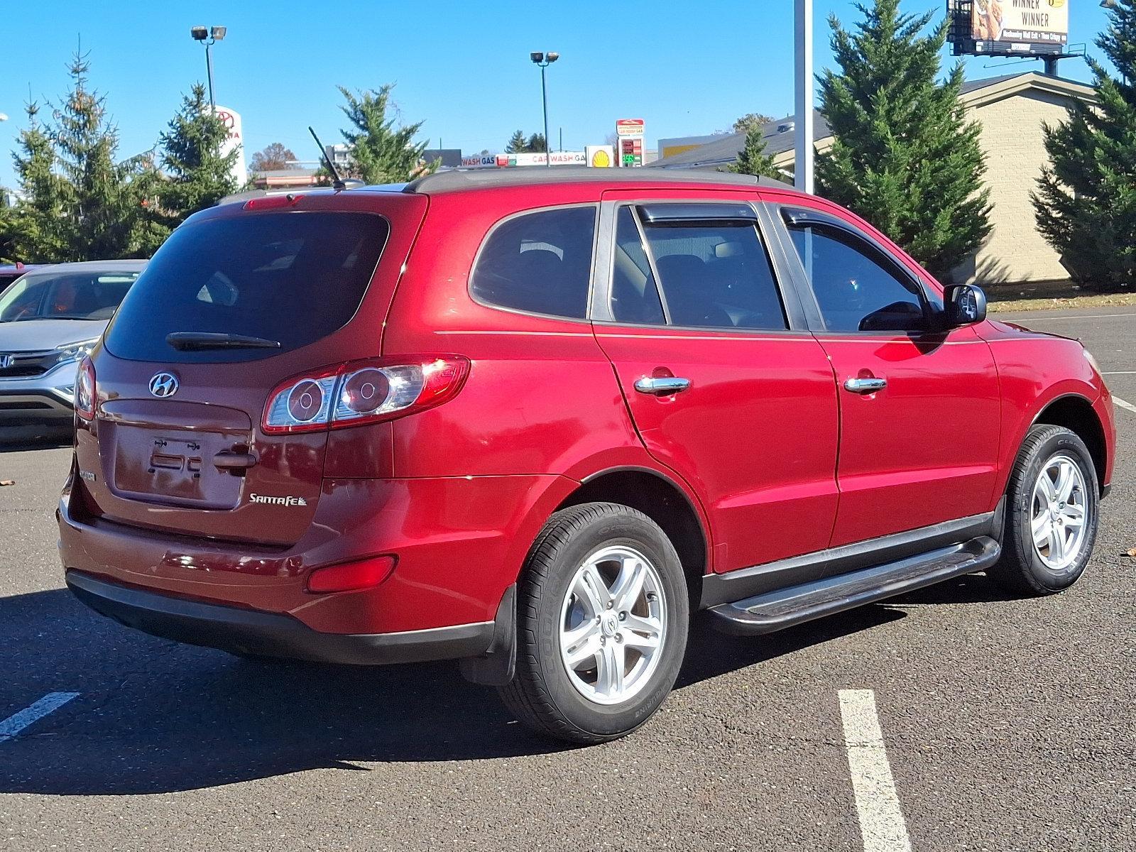 2010 Hyundai SANTA FE Vehicle Photo in Trevose, PA 19053