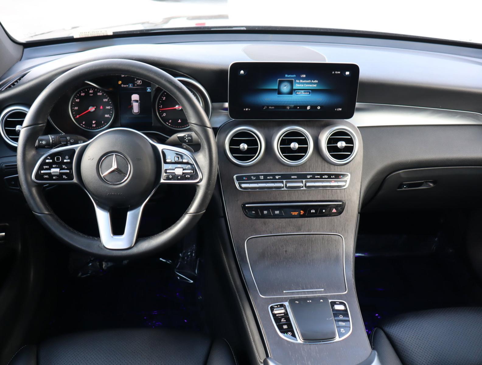 2020 Mercedes-Benz GLC Vehicle Photo in LOS ANGELES, CA 90007-3794