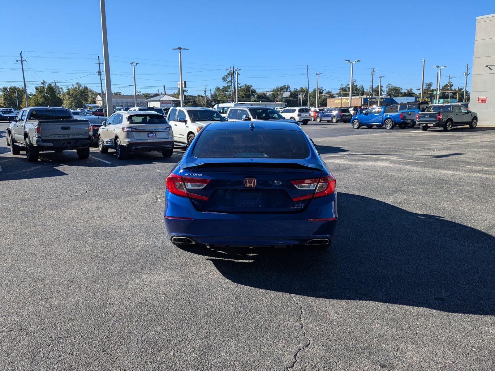 2018 Honda Accord Sedan Vehicle Photo in Panama City, FL 32401