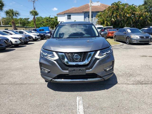 Certified 2018 Nissan Rogue SL with VIN JN8AT2MT3JW467430 for sale in Fort Lauderdale, FL