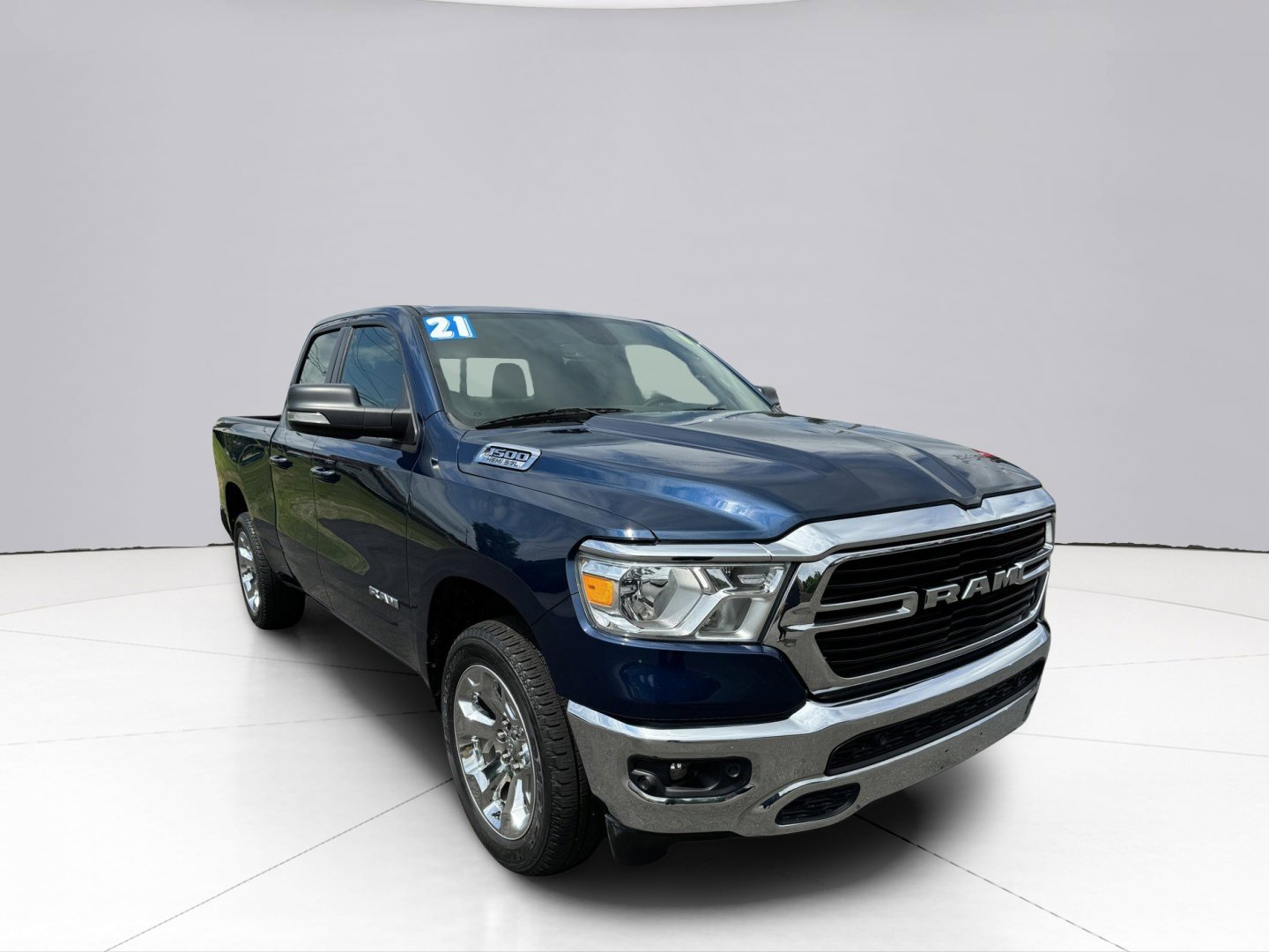 2021 Ram 1500 Vehicle Photo in LEOMINSTER, MA 01453-2952