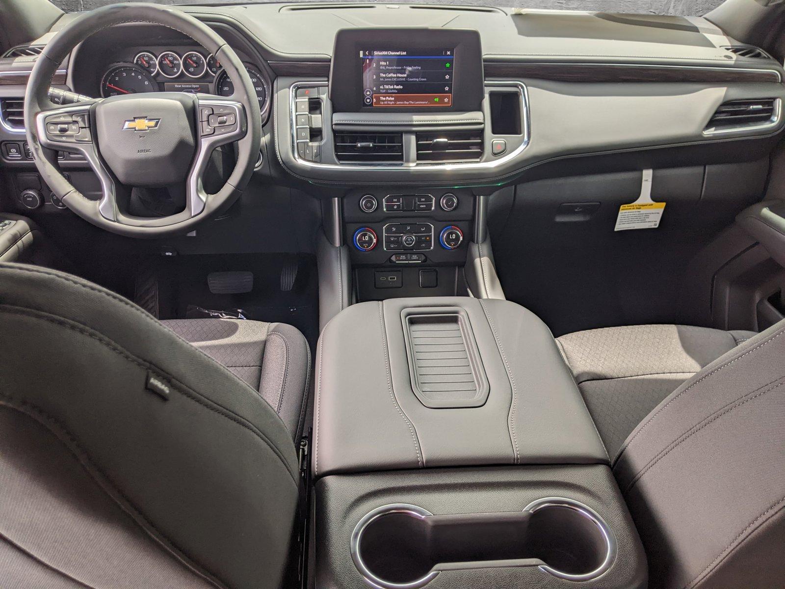 2024 Chevrolet Tahoe Vehicle Photo in PEMBROKE PINES, FL 33024-6534