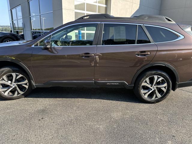 2022 Subaru Outback Vehicle Photo in INDIANA, PA 15701-1897