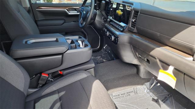 2025 Chevrolet Silverado 1500 Vehicle Photo in FLAGSTAFF, AZ 86001-6214