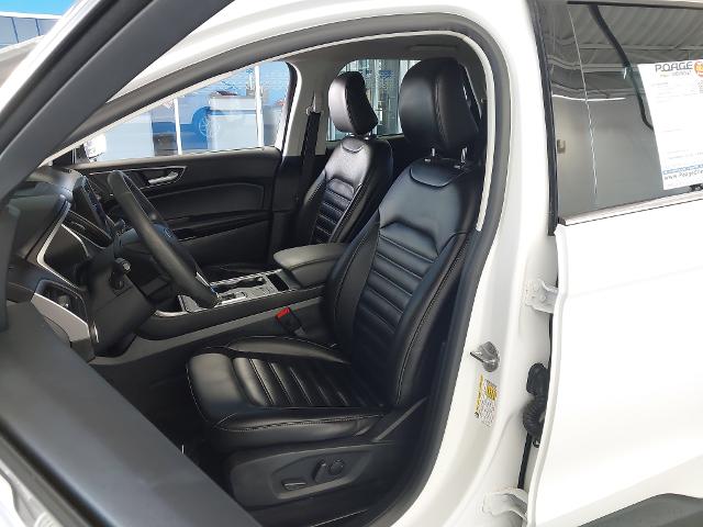 2021 Ford Edge Vehicle Photo in WENTZVILLE, MO 63385-1017