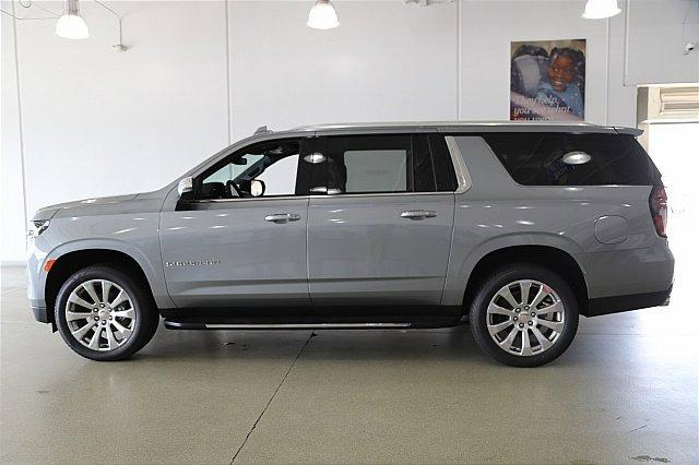 2024 Chevrolet Suburban Vehicle Photo in MEDINA, OH 44256-9001