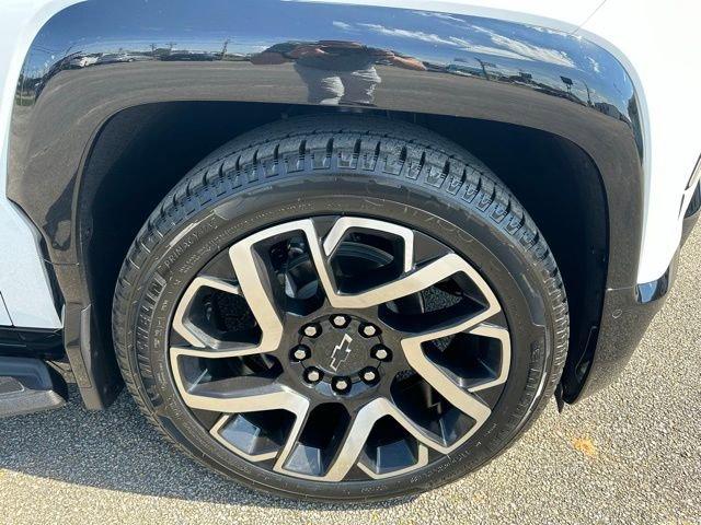 2024 Chevrolet Silverado EV Vehicle Photo in TUPELO, MS 38801-6508