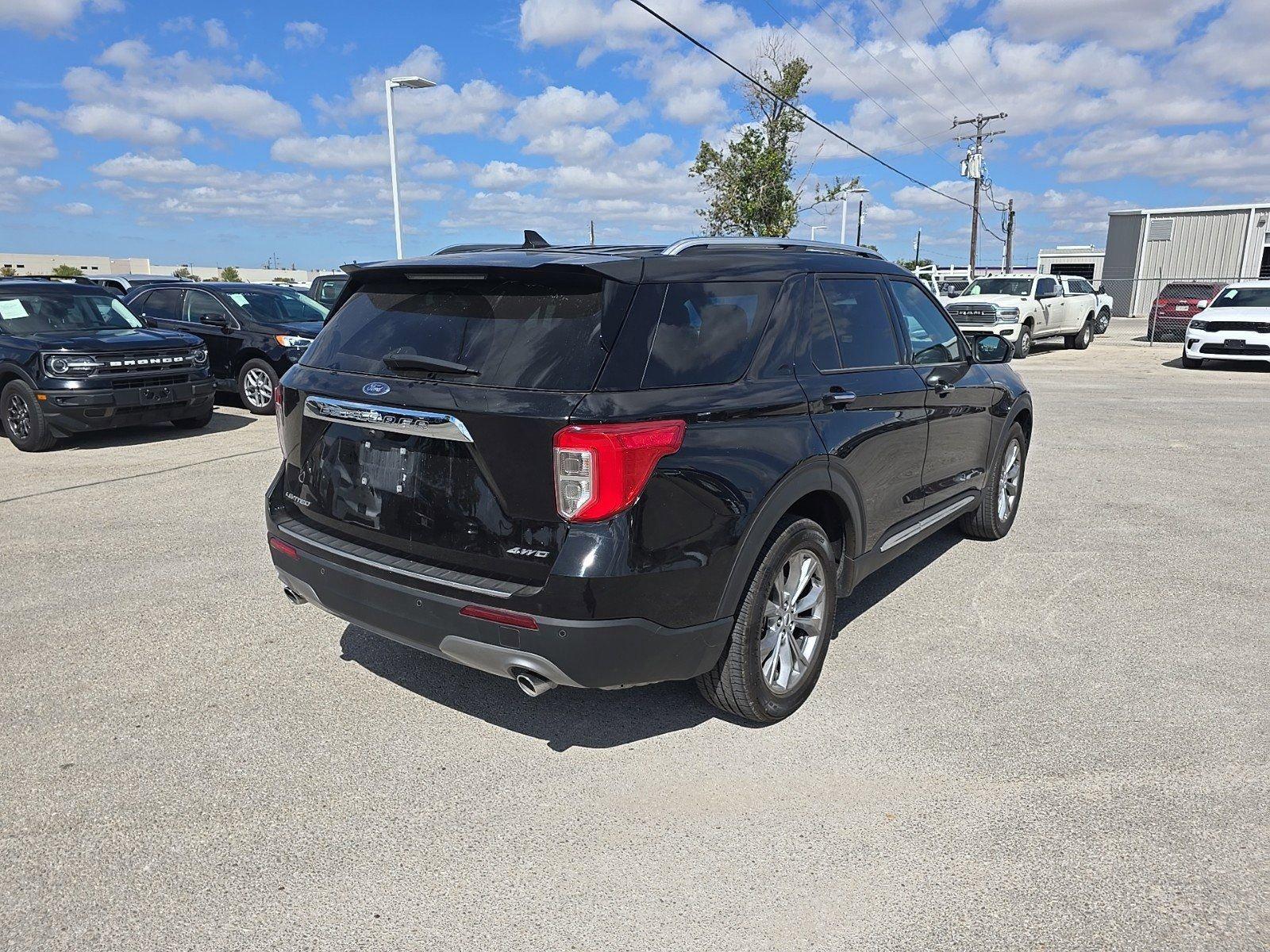 2024 Ford Explorer Vehicle Photo in Seguin, TX 78155