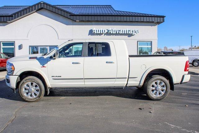 2022 Ram 3500 Vehicle Photo in MILES CITY, MT 59301-5791