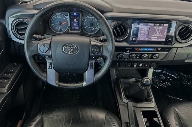 2019 Toyota Tacoma 4WD Vehicle Photo in ELK GROVE, CA 95757-8703